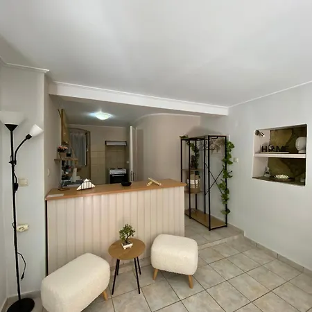 M&c Mantouki Apartment *